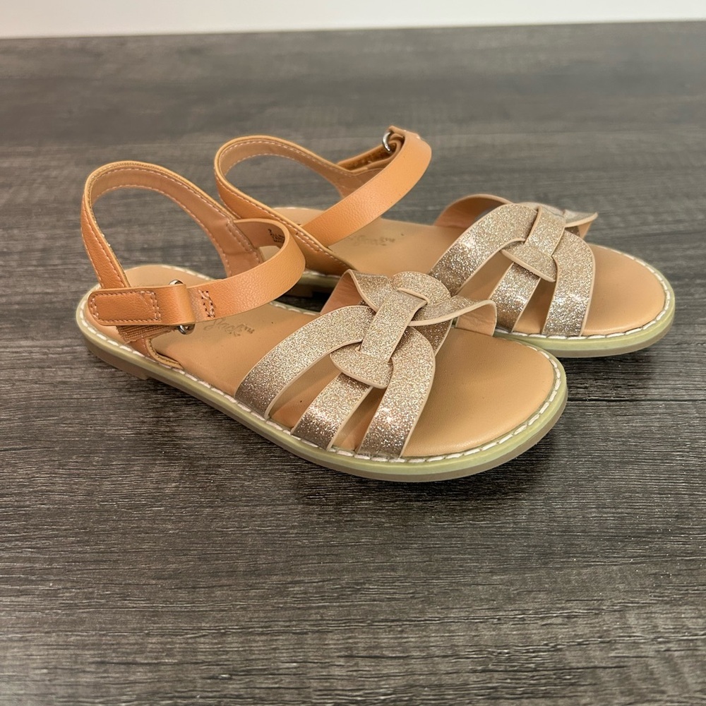 Adorable Cat & Jack Girls Sandals in Glittery Tan Size 9 (little kid)